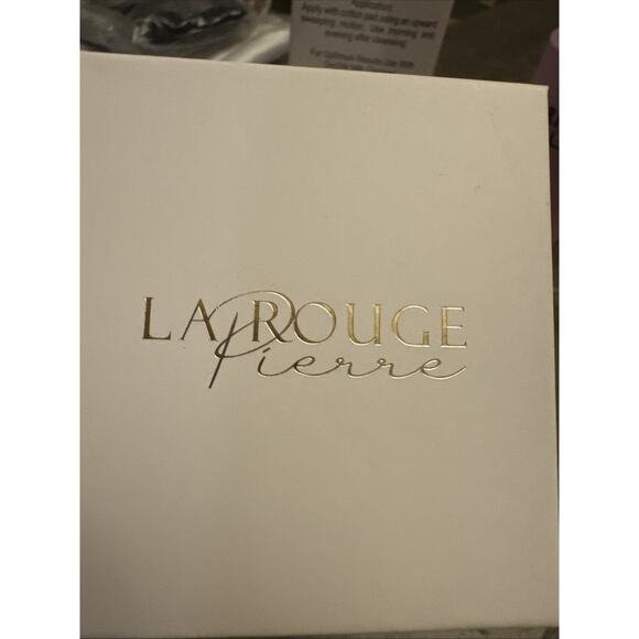 LaRouge Pierre Crystal Collection Illuminating Multi-peptide Eye Serum NIB - Picture 7 of 7